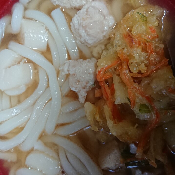 肉団子のかき揚げうどん